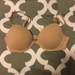 Brand new Victoria bra (NWOT) 36D